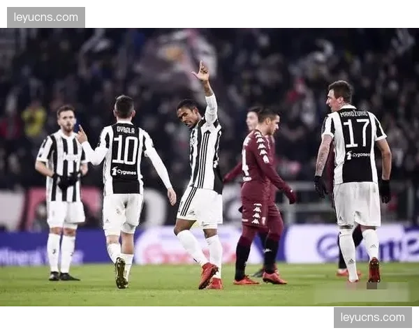 拜仁考虑引进纽卡斯尔边锋戈登面临利物浦竞争